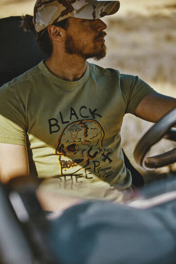 T-Shirt Gabin Black Sheep