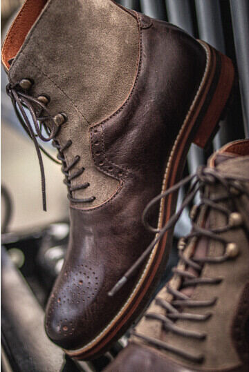 mens brogue style leather boots