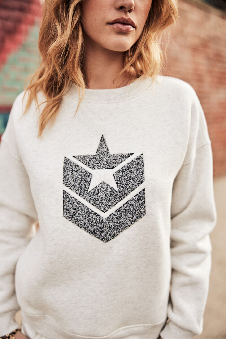 Sweatshirts Sarah Icon