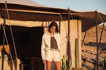 Pantalones cortos slim-fit Woman Calissa Downy Antique white | Freeman T. Porter