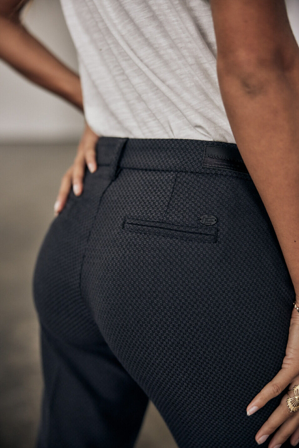Pantalon super slim Femme Tessa Colish Ebony | Freeman T. Porter