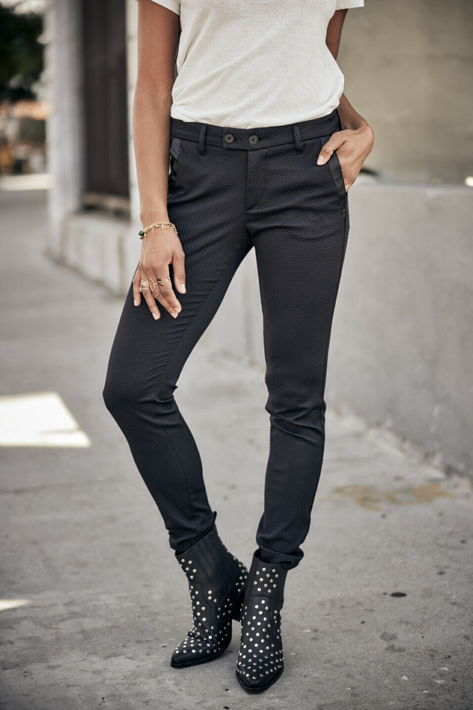 Pantalón super slim Woman Tessa Cassico Black | Freeman T. Porter