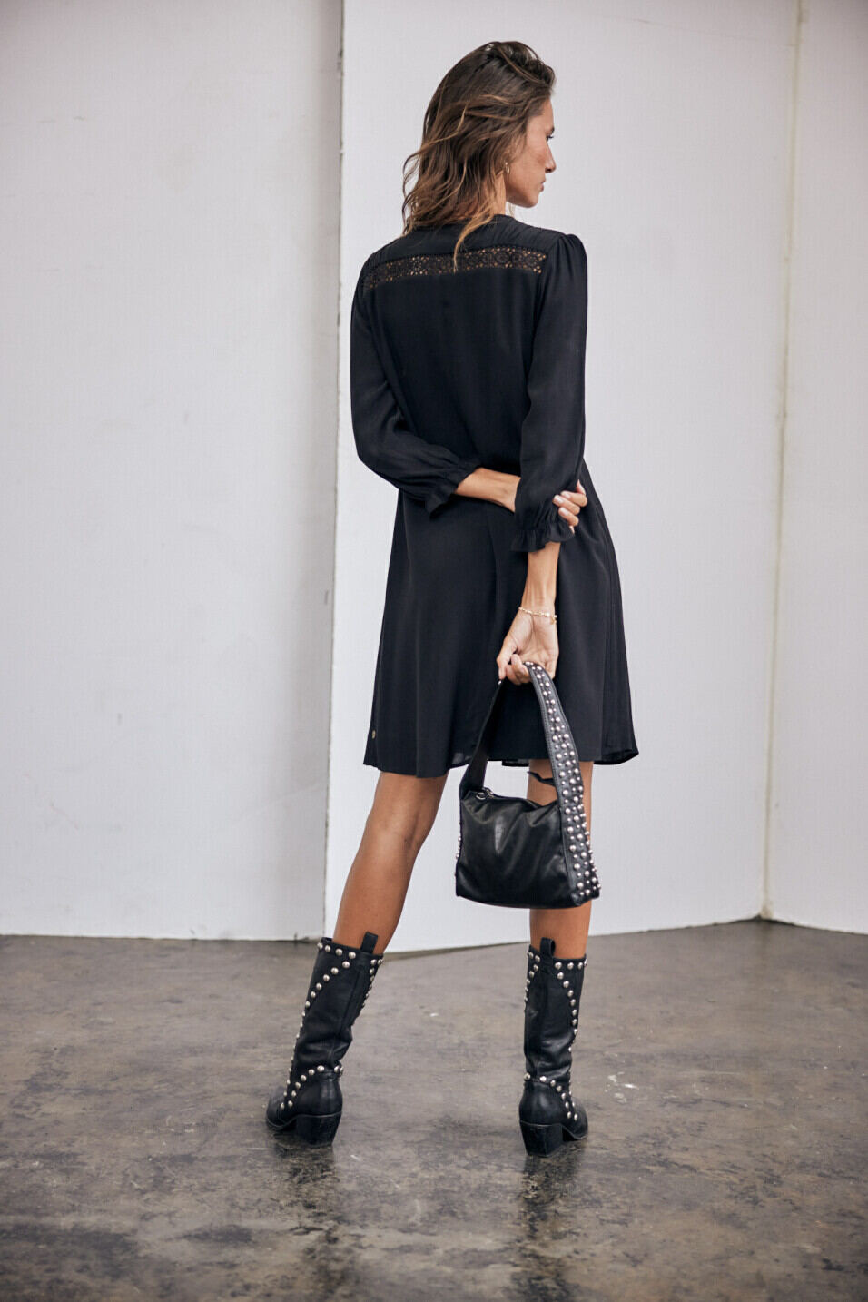 vestido corto plisado Woman Juna Plain Color Black | Freeman T. Porter