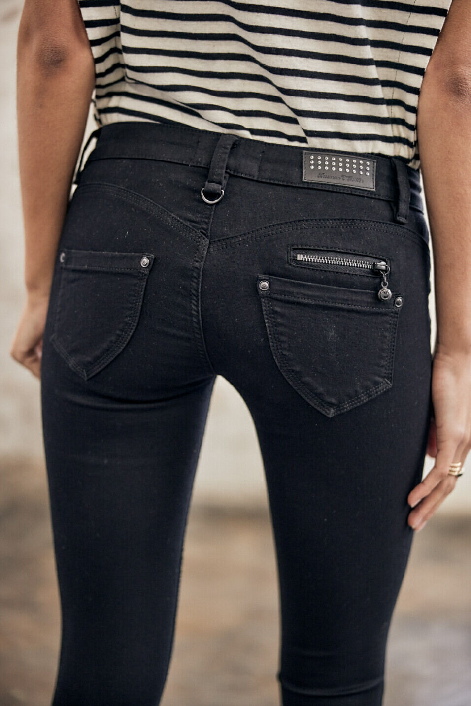 Jeans super slim Femme Alexa Cropped Black | Freeman T. Porter