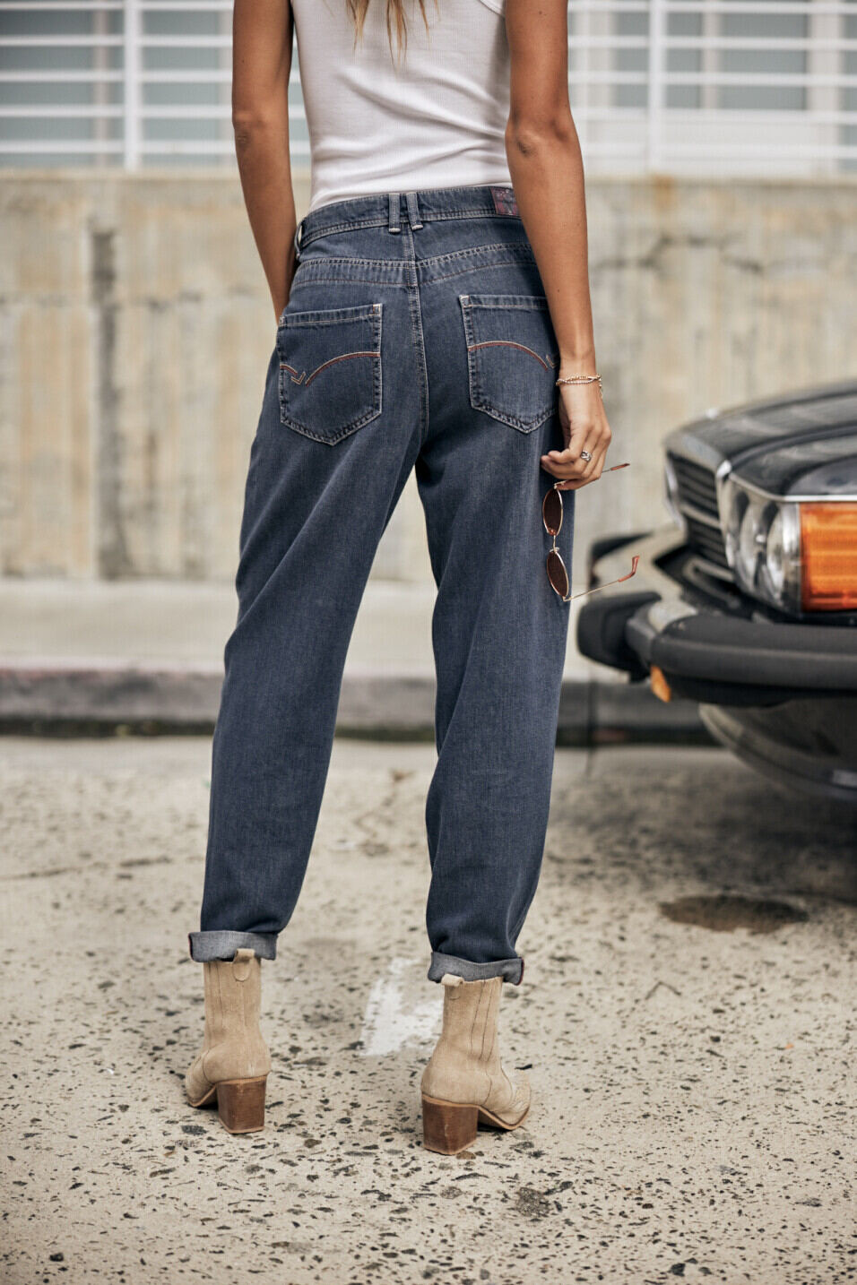 High waisted jeans, Woman