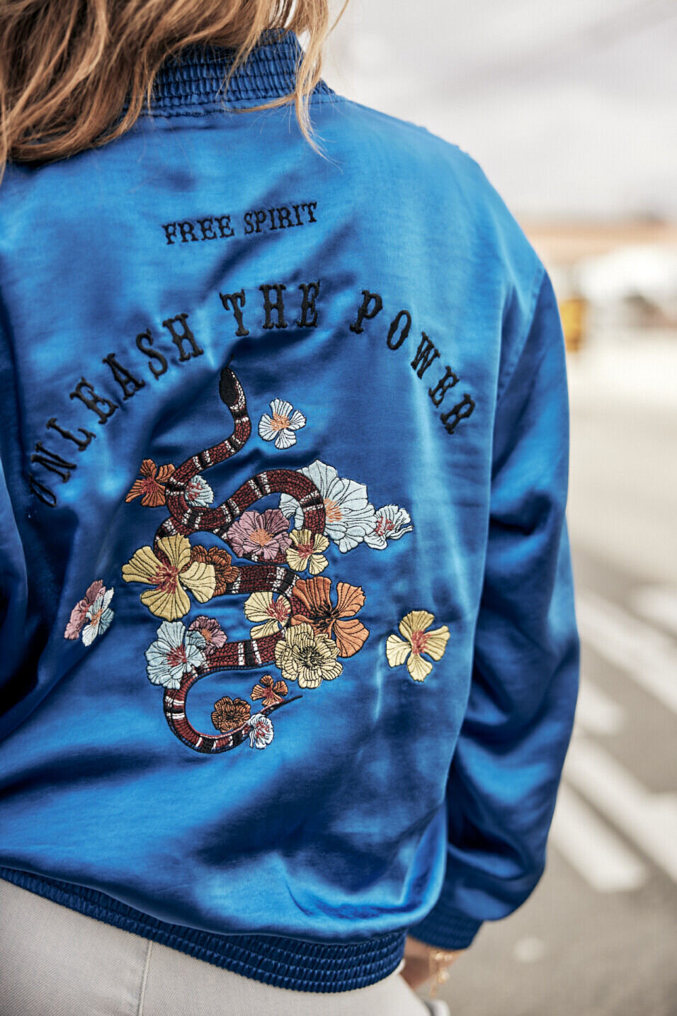 Embroidered satin bomber Woman Troopie Snake Electric blue | Freeman T. Porter