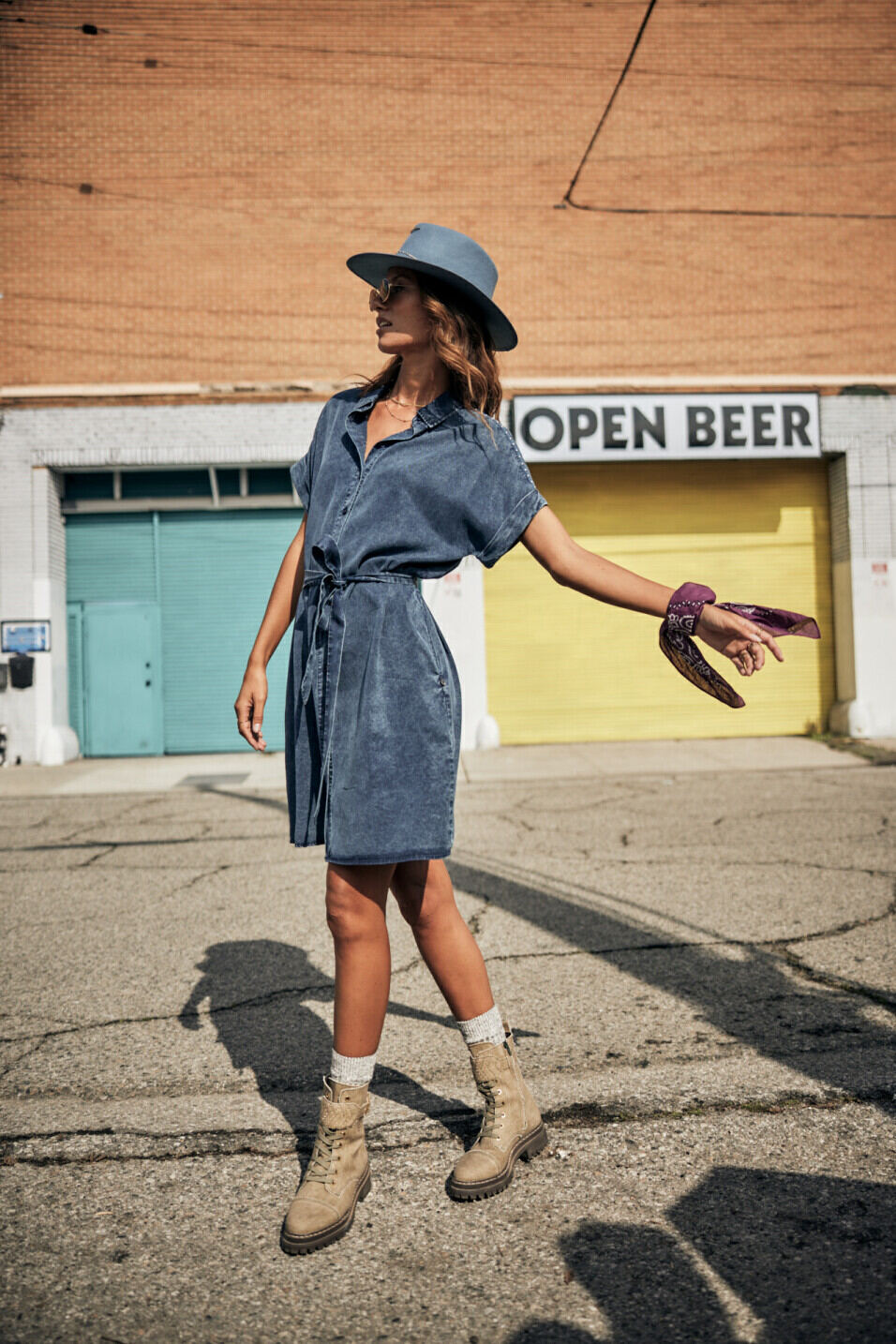 Vestido camisero corto Woman Raffia Plain Blue | Freeman T. Porter