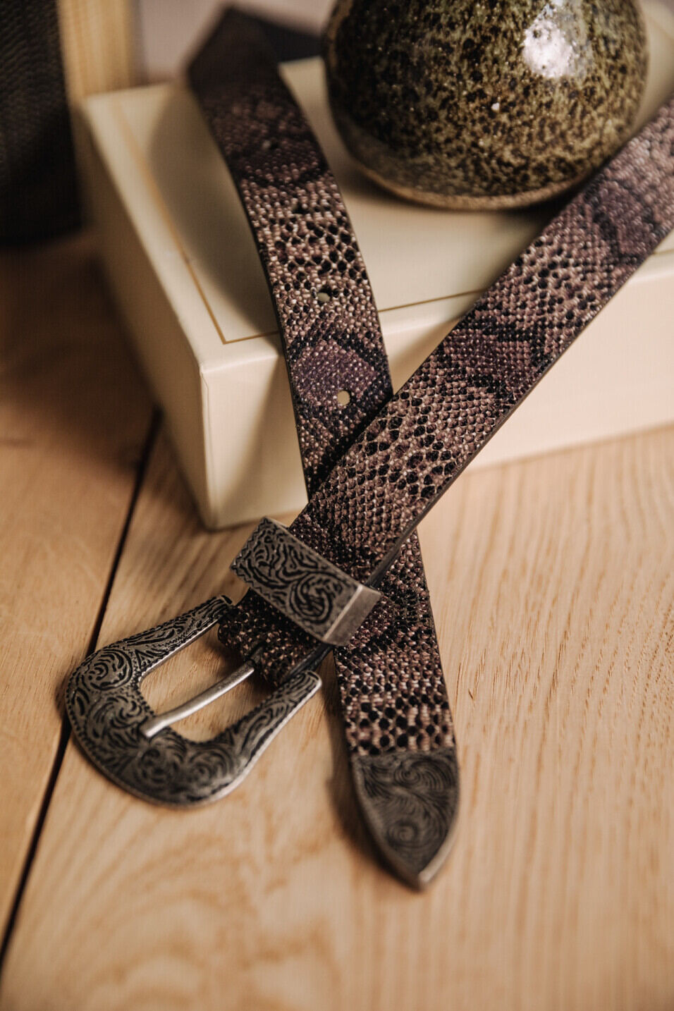 Cinturón de cuero Woman Aluru Snake Khaki | Freeman T. Porter