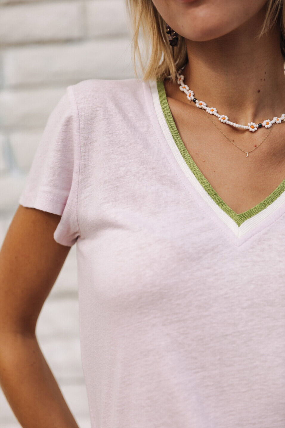 V-neck T-shirt Woman Tonia Linen Lilac | Freeman T. Porter