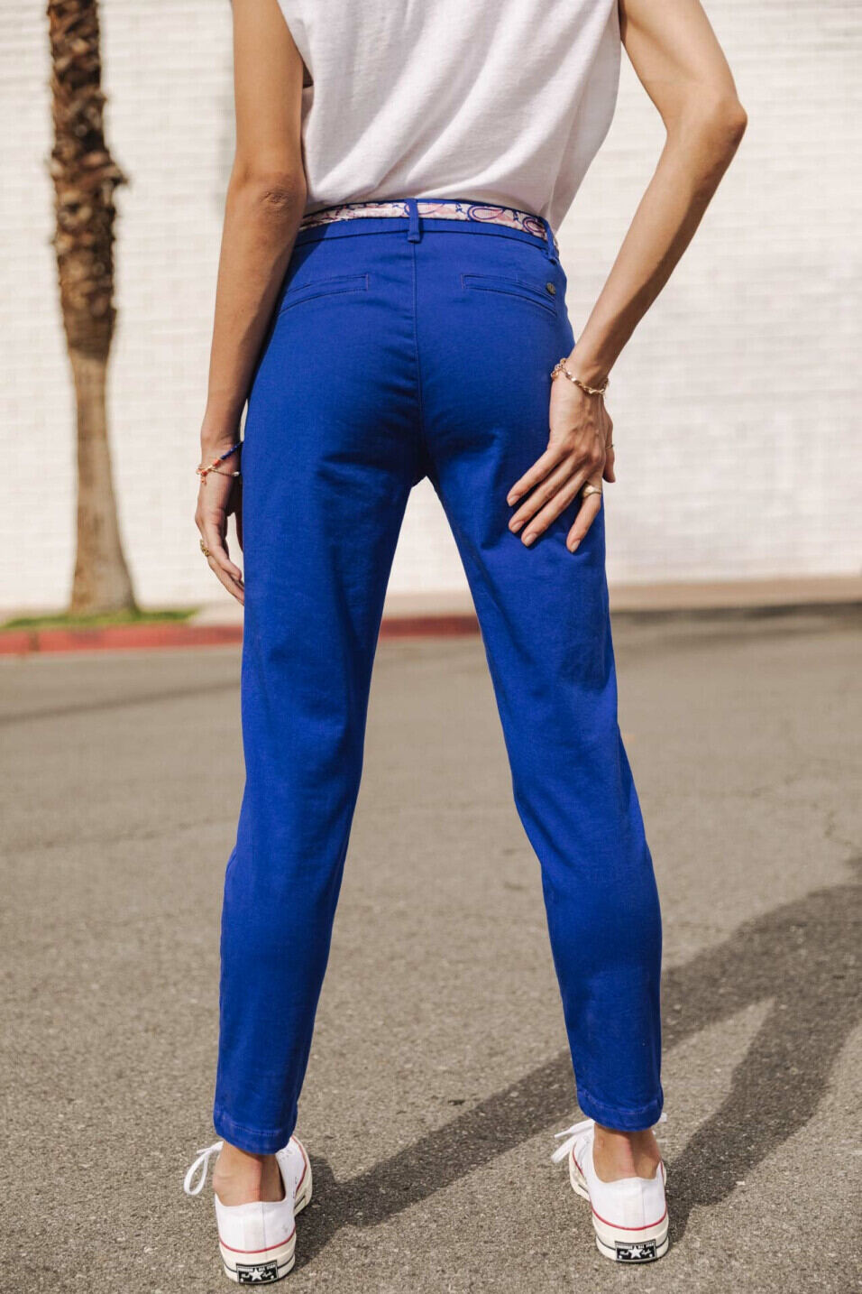 Chino pants Woman Claudia Felicita Dazzling blue | Freeman T. Porter