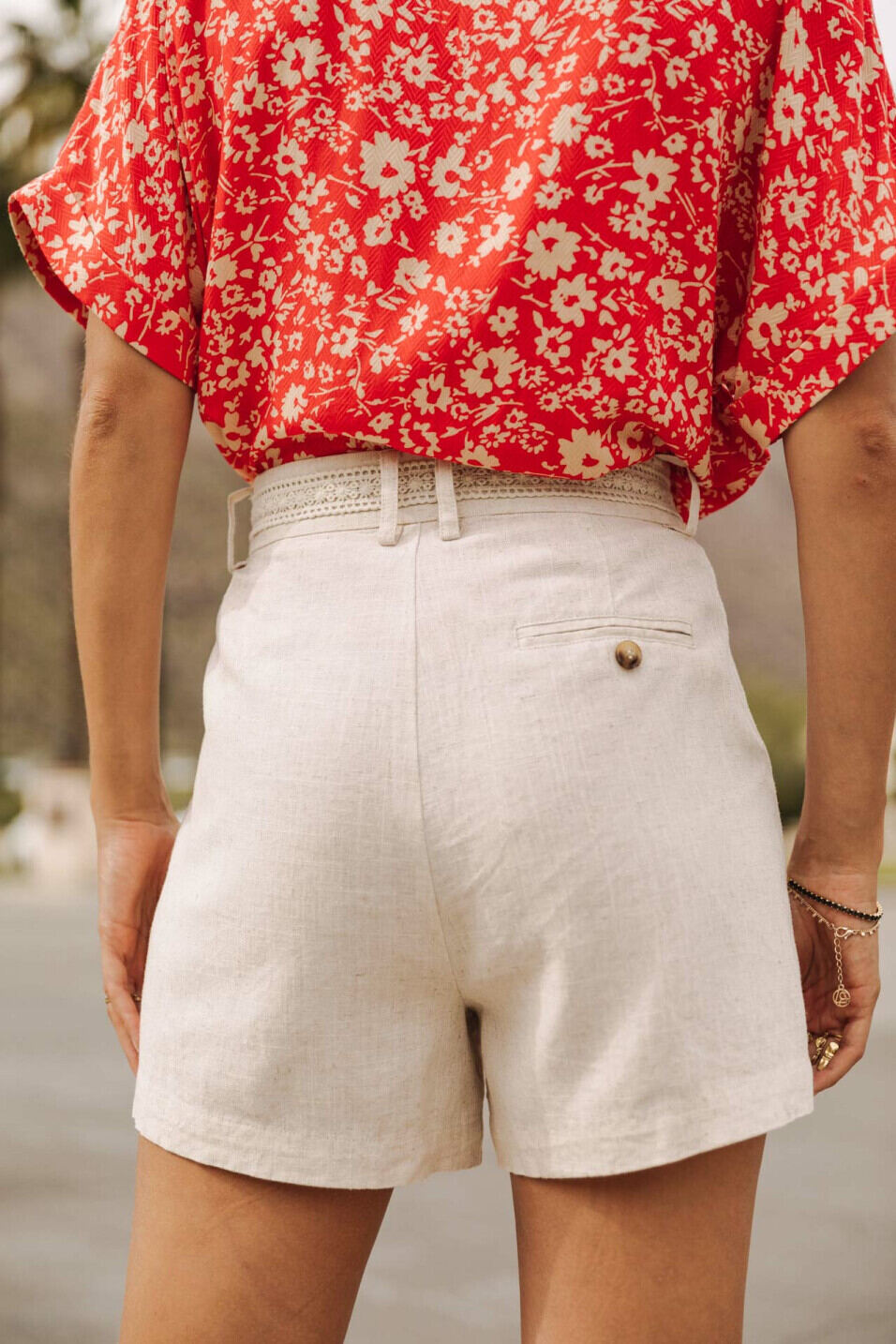 Gerade Shorts Woman Flavie Plain Linen Simply taupe | Freeman T. Porter