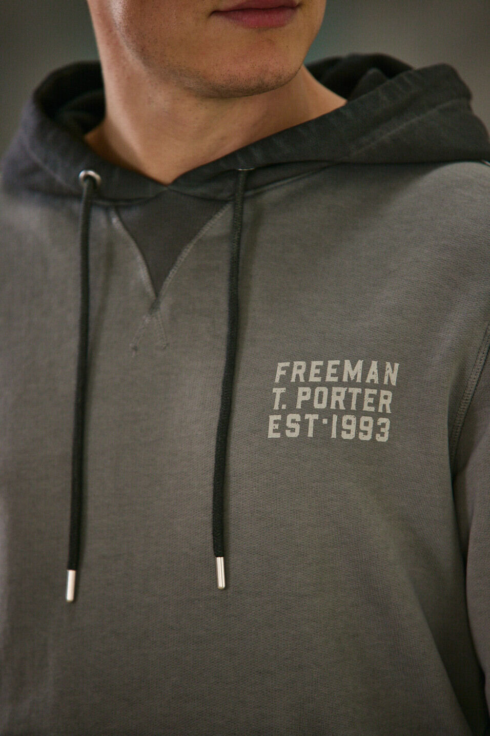 Loose Hoodie Man Nohan Chillout Anthra | Freeman T. Porter