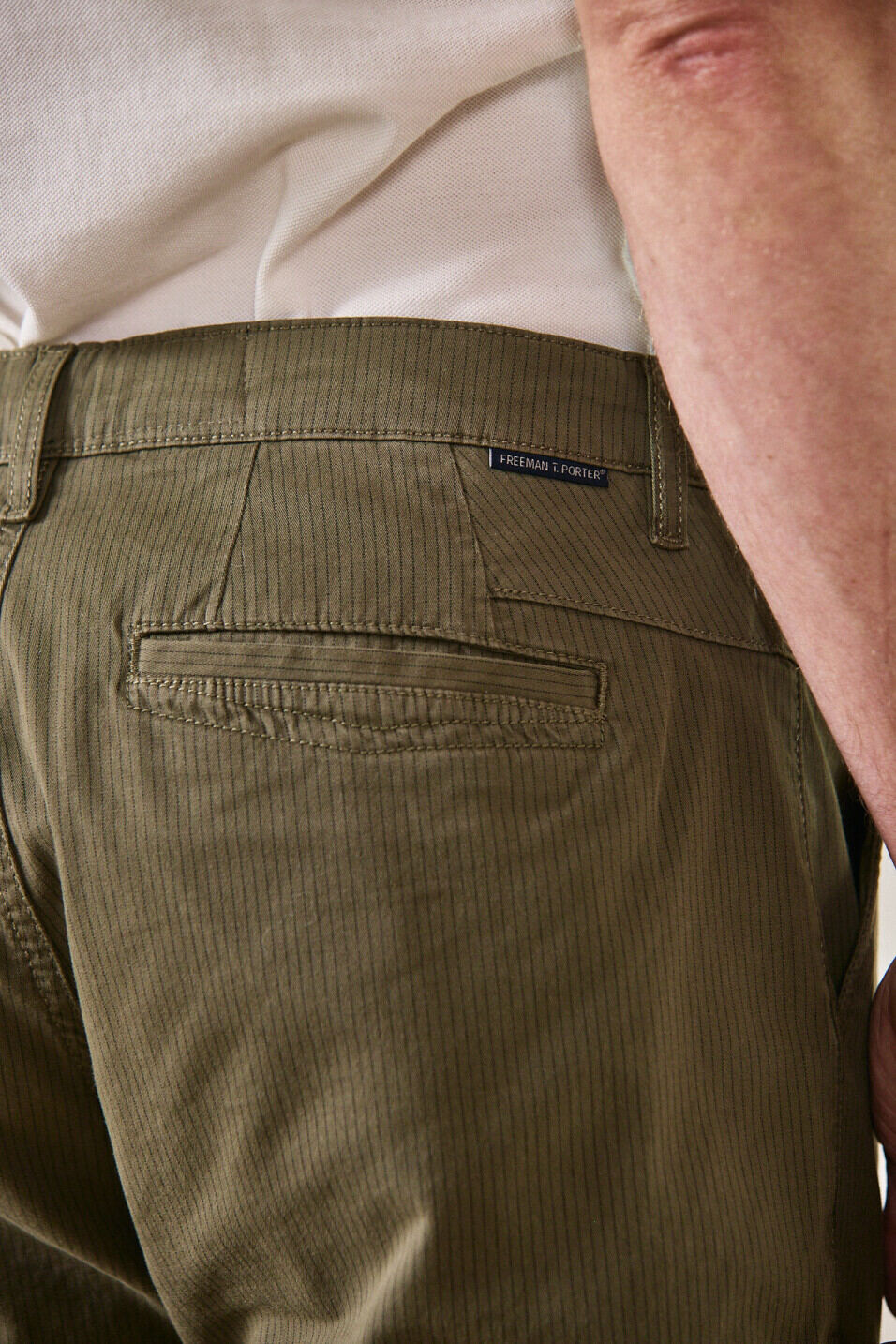 Pantalones chinos Man Bruce Otway Dusty olive | Freeman T. Porter
