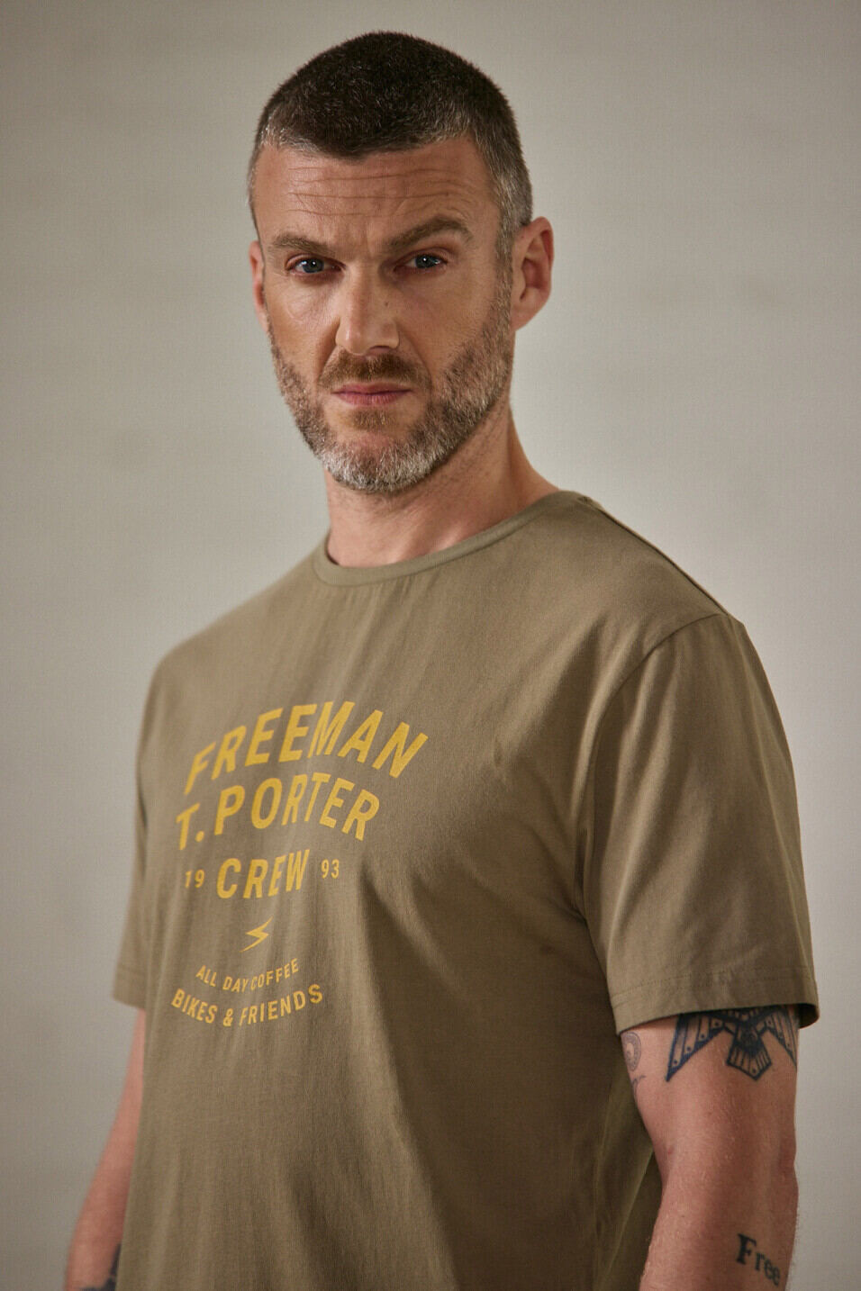 Camiseta mangas cortas Man Ivander Crew Deep lichen green | Freeman T. Porter