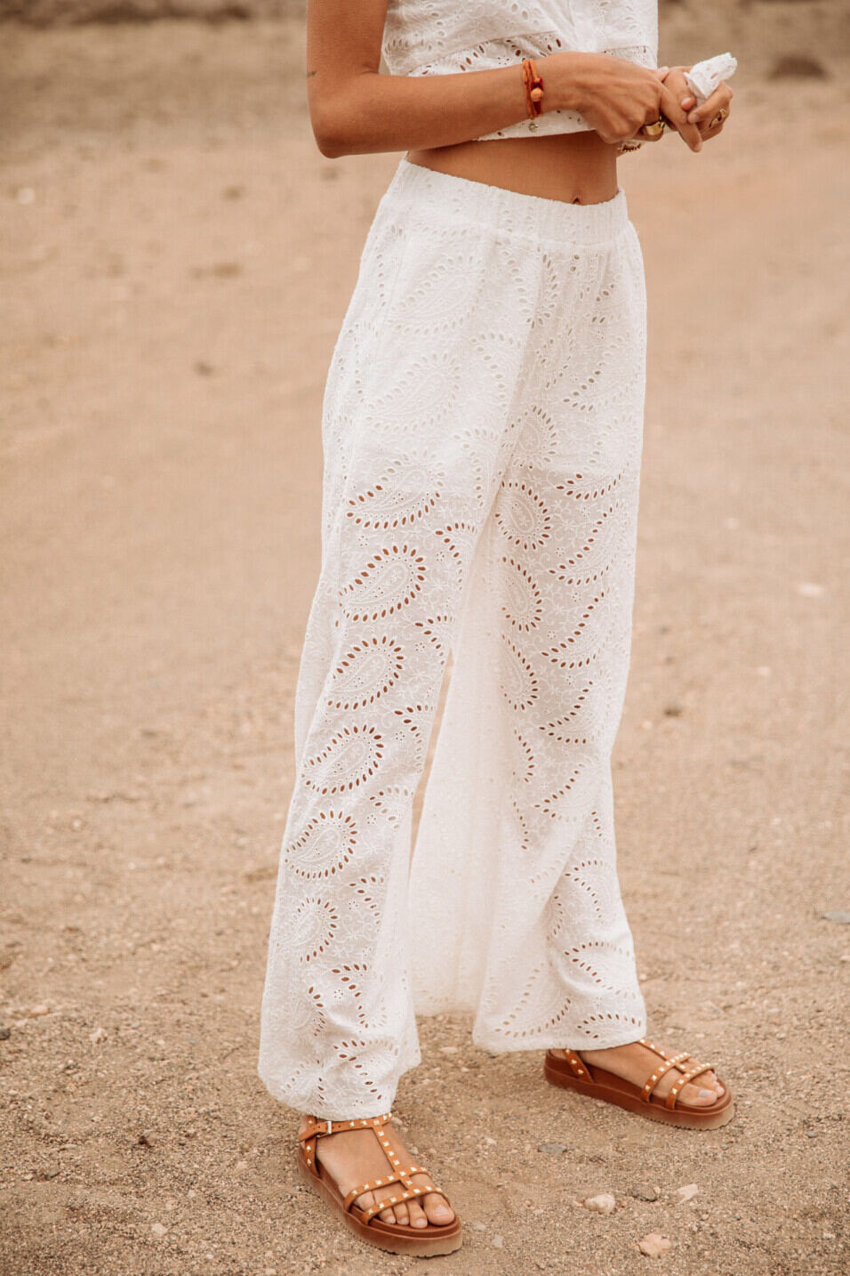 Pantalón ancho de encaje Woman Patrizia Lace White | Freeman T. Porter