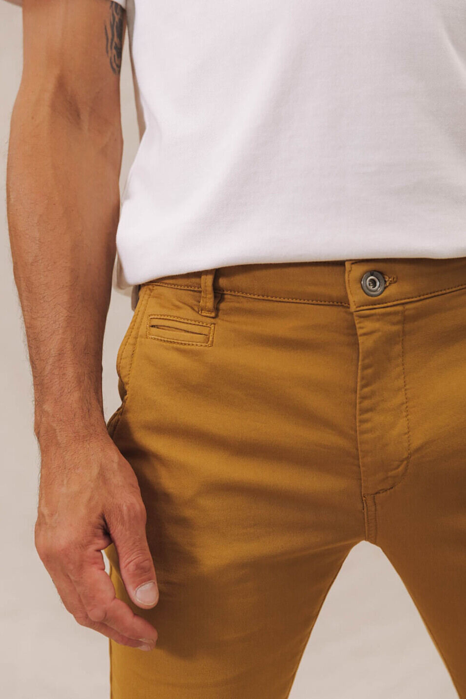 Pantalón chino slim fit Man Gino Epic Bistre | Freeman T. Porter
