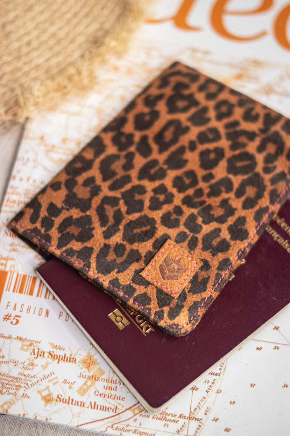 Leopard passport holder  Krishna Leo Camel | Freeman T. Porter