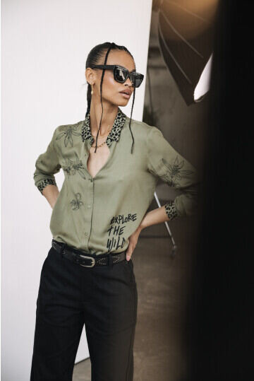 Shirts Katy Sahara Trip Deep Lichen Green | Femme's collection ...